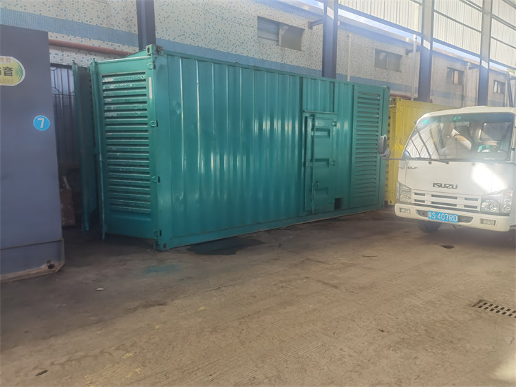 2000KW發(fā)電機組